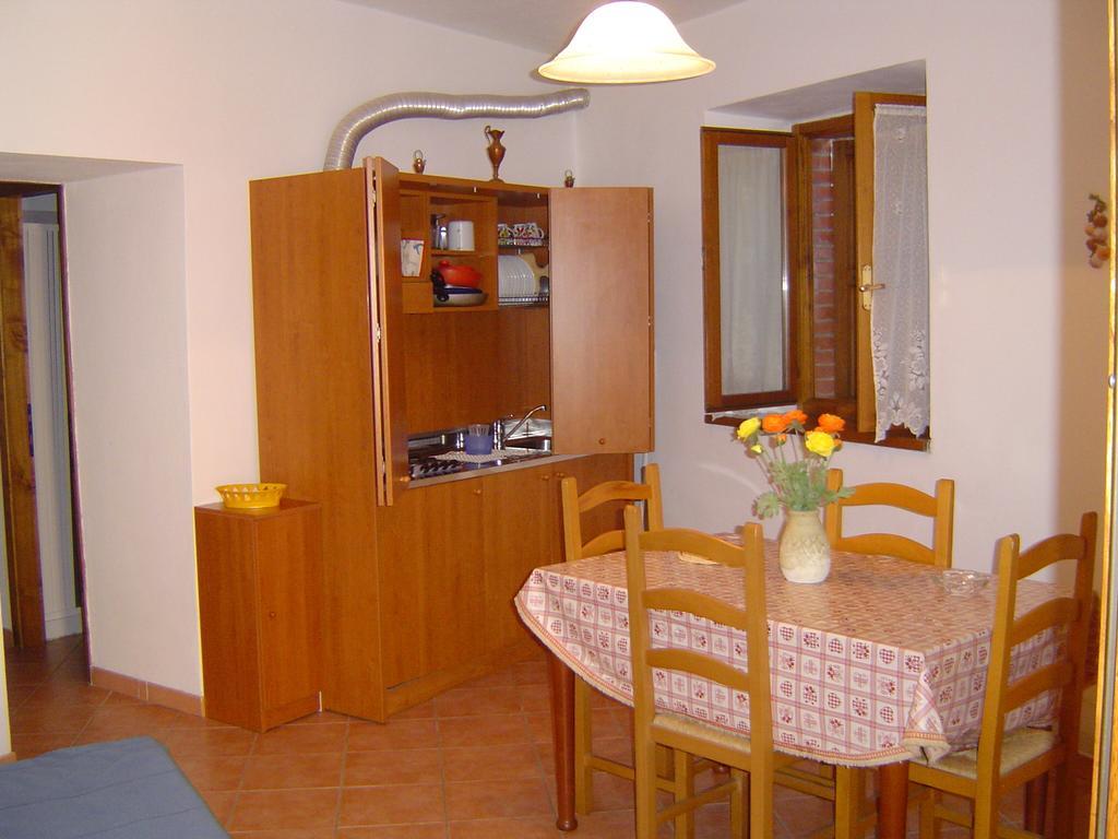 Agriturismo Sorripe Montelaterone Eksteriør billede