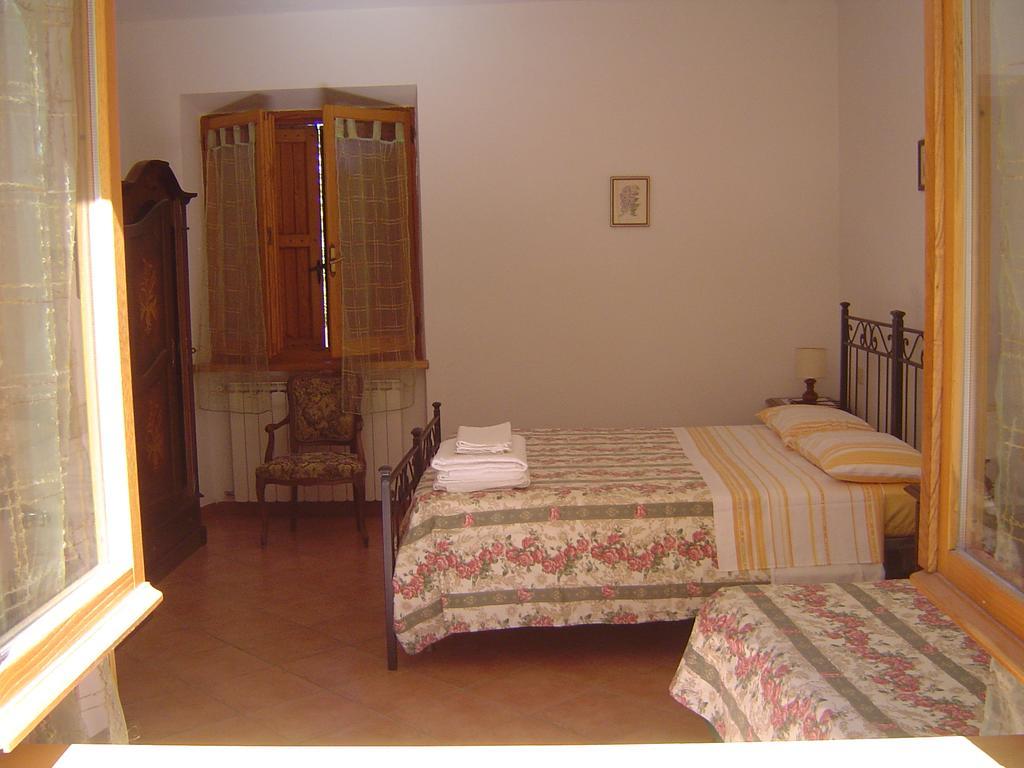 Agriturismo Sorripe Montelaterone Eksteriør billede